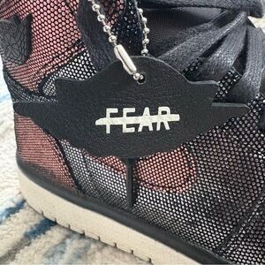 Air Jordan 1 Retro High OG “Fearless” Iridescent – Women’s Size 9